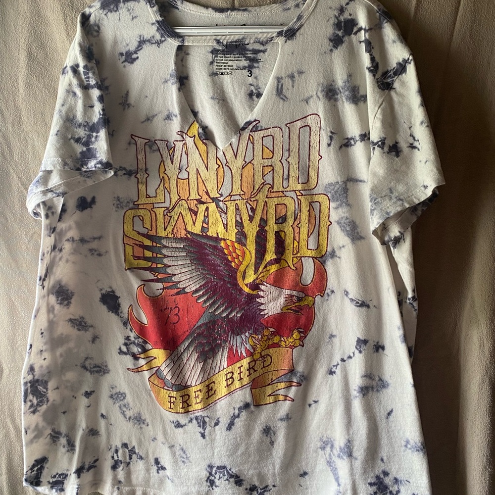 Lynyrd Skynyrd Torrid Graphic T-Shirt size 3